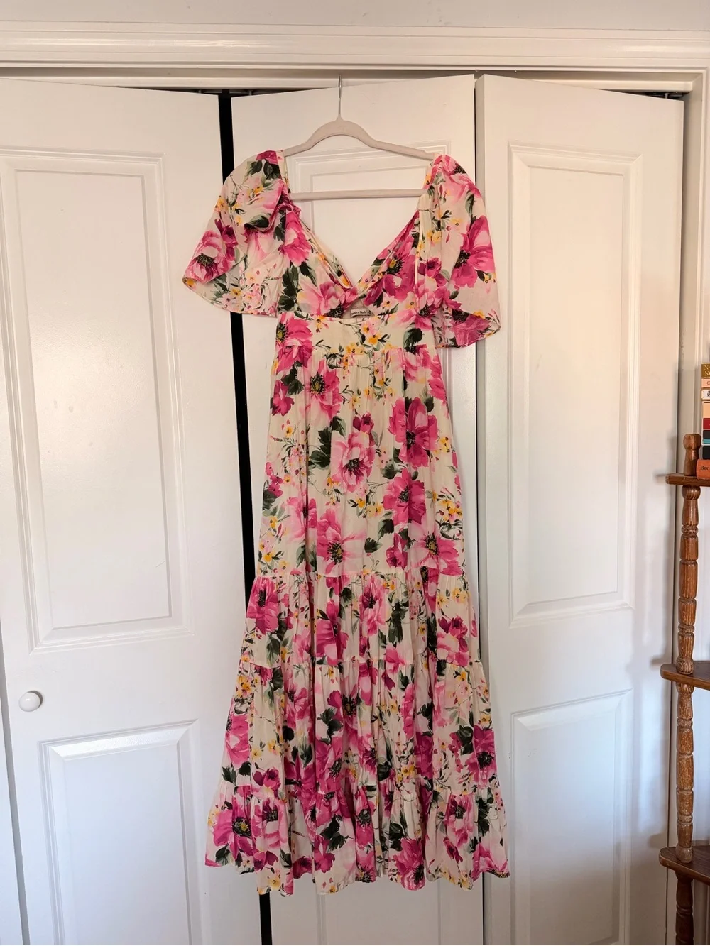 Abercrombie & Fitch Pink Floral V-Neck Tiered Maxi Dress